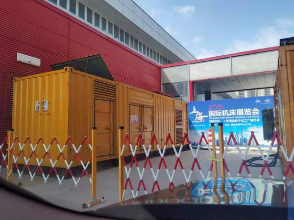 任城发电车出租-发电机无电压或电压太低怎么办？