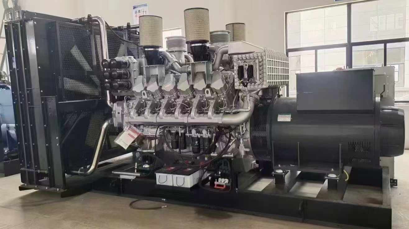 任城800KW柴油发电机组可以带动多少kw的设备？